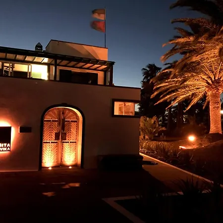 Tatil Evi Casita Malvika - Luxury And Sea View - 1min To The By Lanzarote Costa Teguise